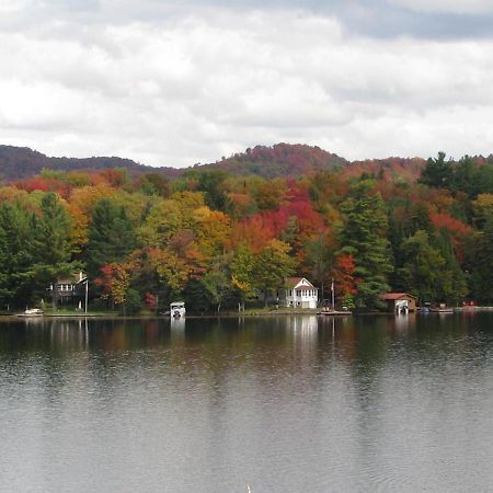 Pine Knoll Hotel Lakeside Lodge & Cabin โอล์ ฟอร์จ ภายนอก รูปภาพ